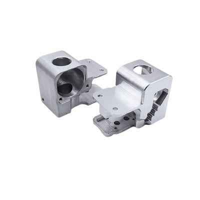 2738 Bahan cetakan Aluminium Die Casting Mold dengan 200000-1000000 tembakan untuk Custom Aluminium Die Casting Parts