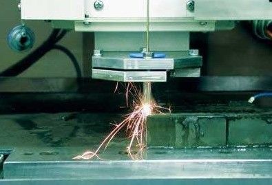Bagian mesin CNC paduan aluminium Bagian mesin presisi tinggi Layanan