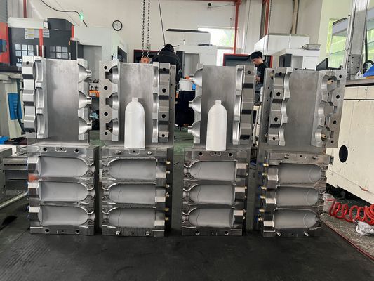 Plastik tumpukan Ember Blowing Cetakan untuk Mineral Air Minuman dan botol anggur