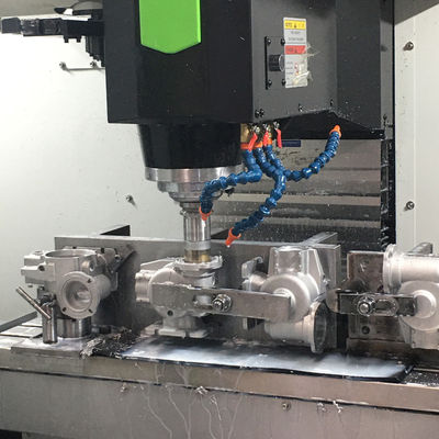 JLS Mold Base ADC12 Aluminium Die Casting Mold dengan 200000-1000000 tembakan Kehidupan untuk Die Cast Toys