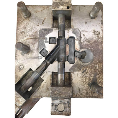 Die Casting Alloy Tube Mold dengan Format Gambar 2D/3D Produksi Massal Pipa Logam