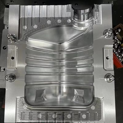 300000-1000000 shot Lifespan Custom Blowing Mold berbentuk khusus untuk peralatan rumah tangga Plastik Gas / Tangki bahan bakar