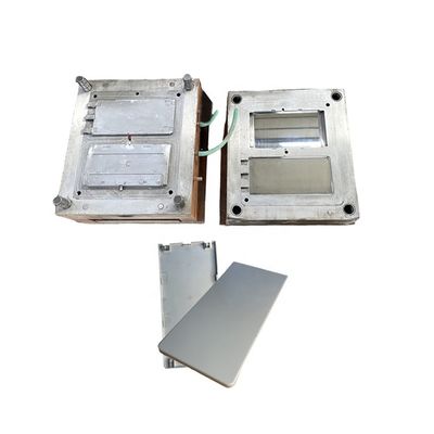 Desain Disesuaikan Tinggi Precision Plastic Injection Molding Parts dengan 250000-300000 shot Kehidupan Cetakan